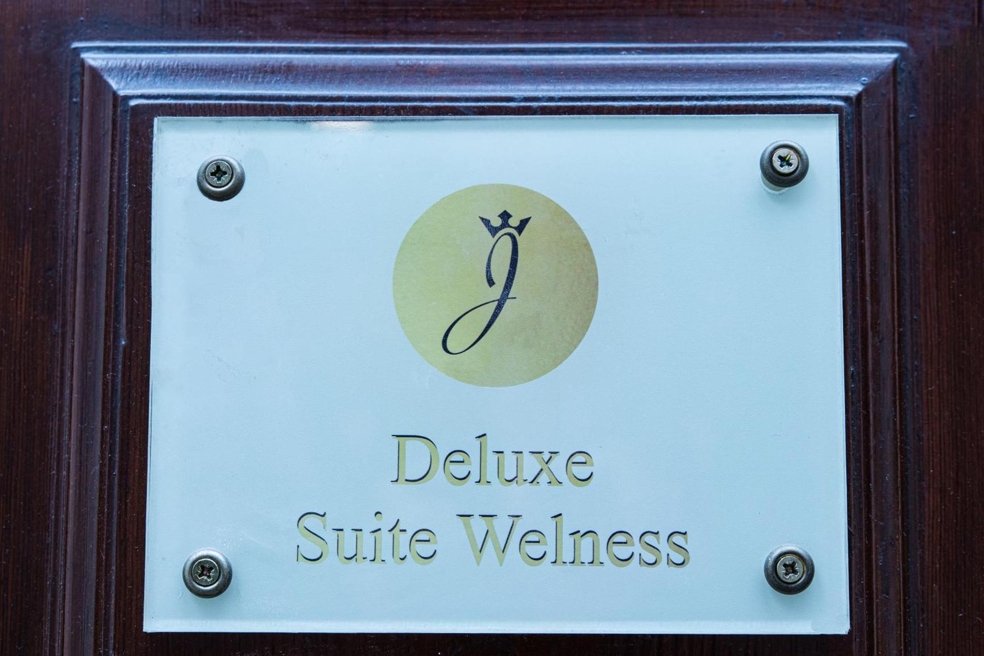 Deluxe Suite Welness Rome Exterior photo